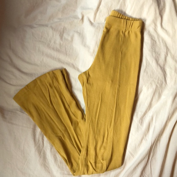 US S Body Glove Ribbed Flare Pants - Picture 2 of 5